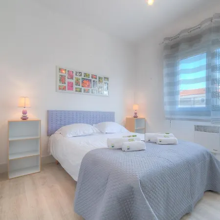 Apartmán Upstays Beachfront Calm 45m2 *
